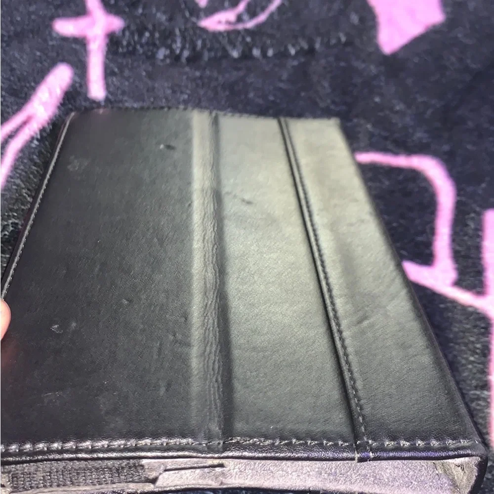 M-Edge Black Magnetic Closure Tablet Case
